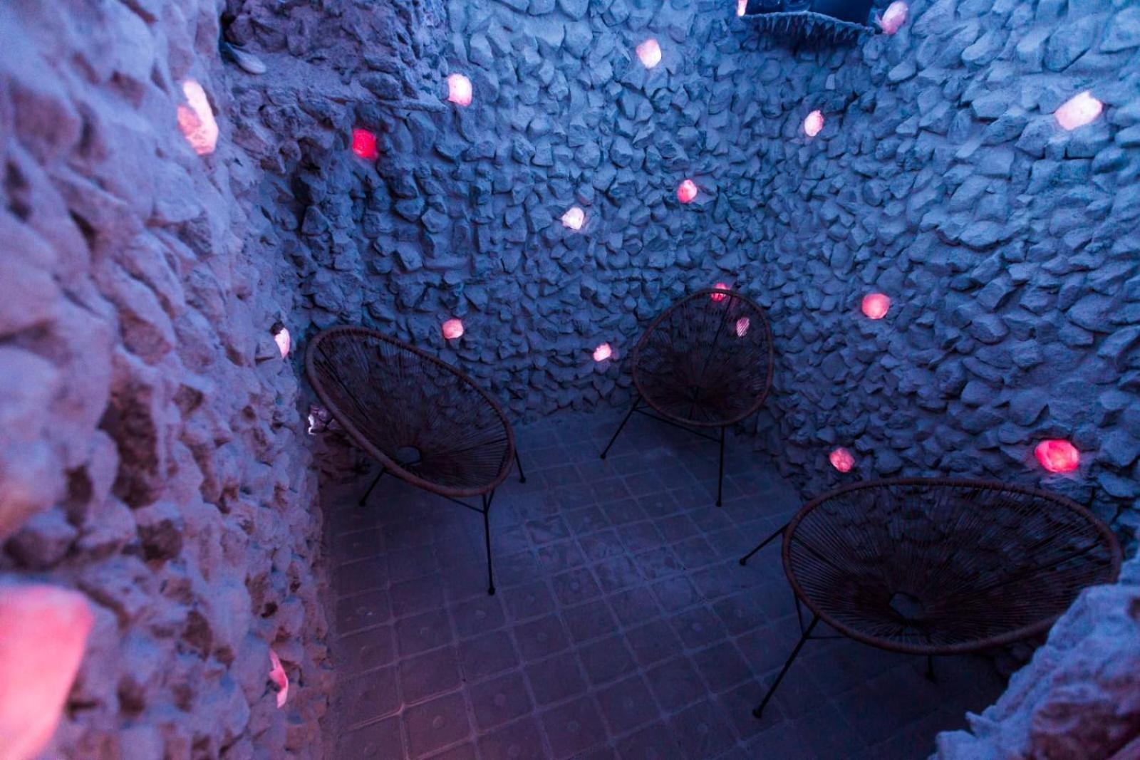 Royal Inn Busteni-Adults Only Ngoại thất bức ảnh